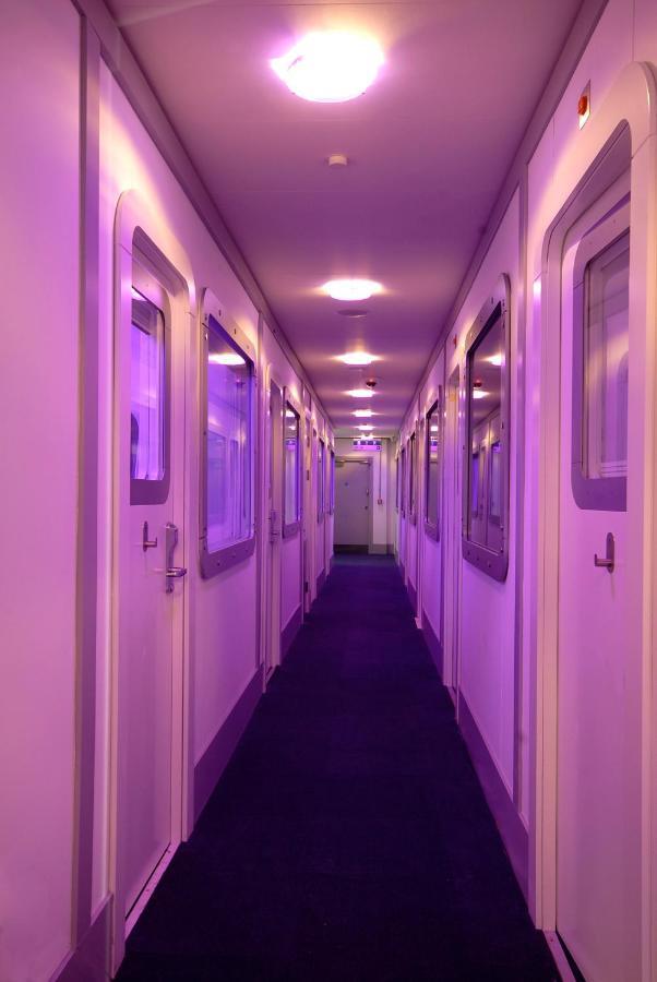 阿姆斯特丹史基浦酒店（Hotel Yotelair Amsterdam Schiphol Transit）阿姆斯特丹机场史基浦